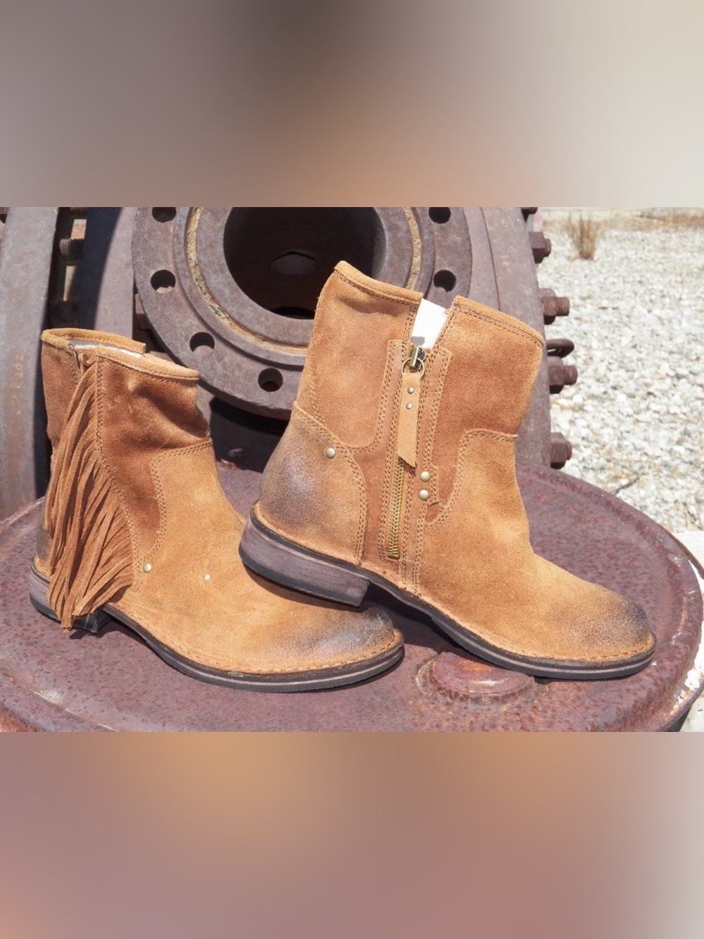 Brand New Womens UGG LAYNE Chestnut Short Fringe Western Suede Boots Size 10
